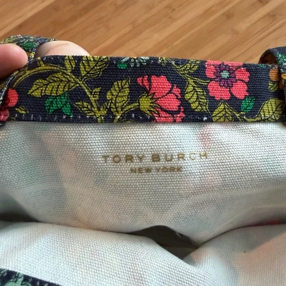 Tory Burch Multicolor Floral Wallpaper Durable Canvas Tote - Picture 9 of 10